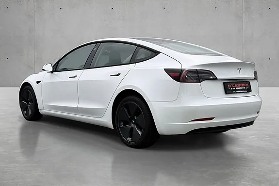 Tesla Model 3 2022 photo 5