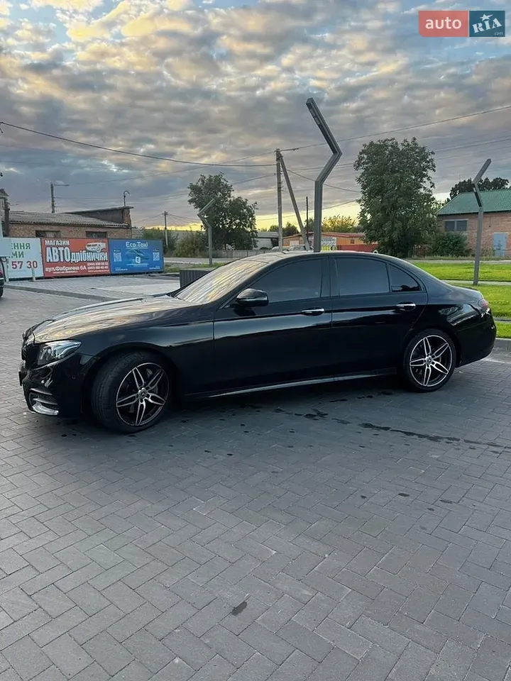 Mercedes-Benz E-Class 2016 photo 3