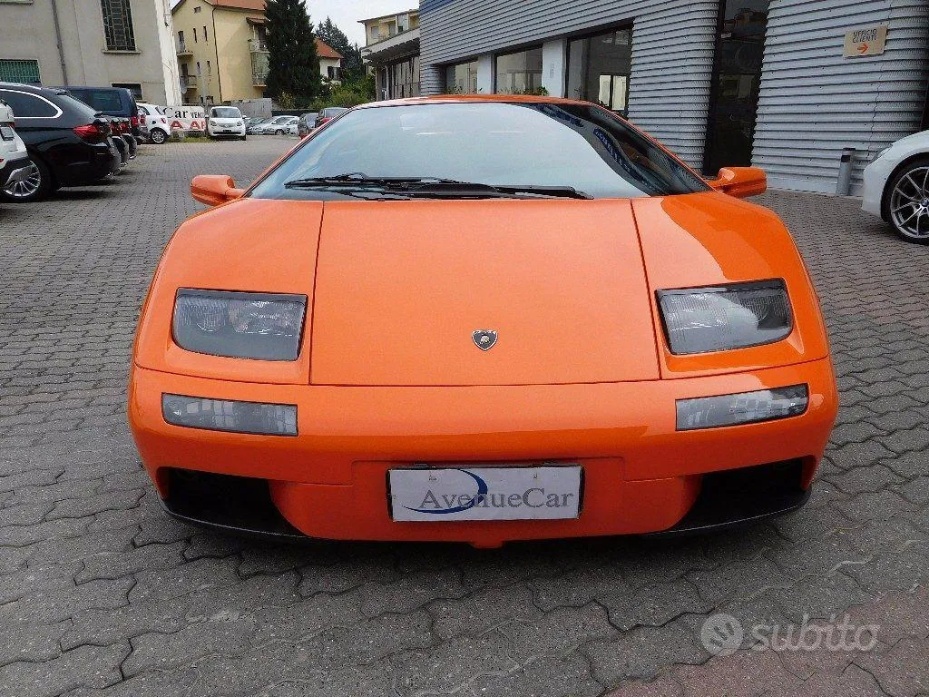 Lamborghini Diablo 2000 photo 2