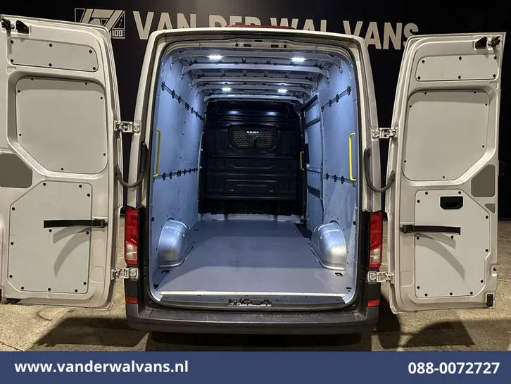Volkswagen Crafter 2020 photo 2