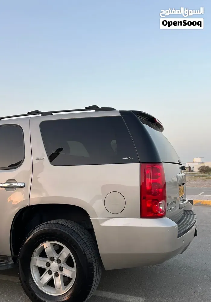GMC Yukon 2009 photo 4
