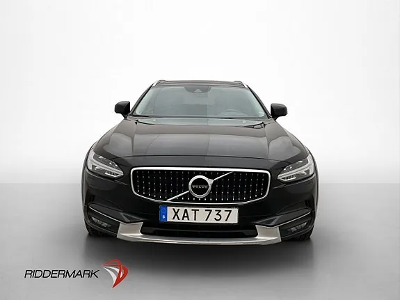 Volvo V90 Cross Country 2018 photo 2