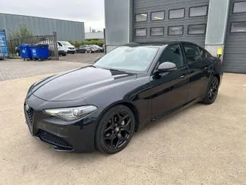 Alfa Romeo Giulia 2019 photo 2