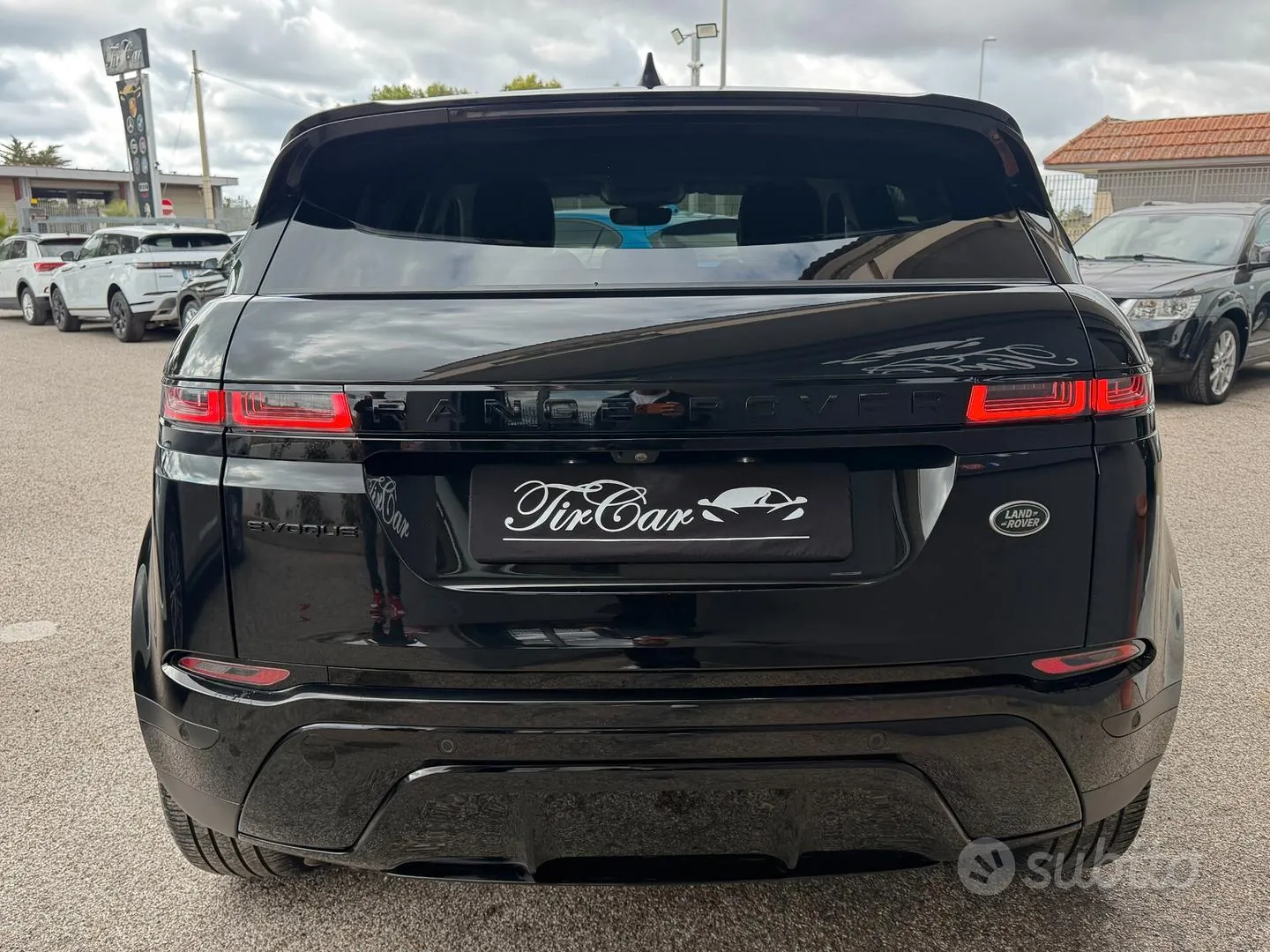Land Rover Range Rover Evoque 2023 photo 5
