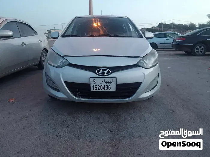 Hyundai I20 2013 photo 3
