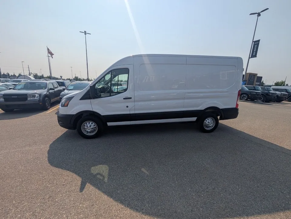 Ford Transit 2025 photo 3