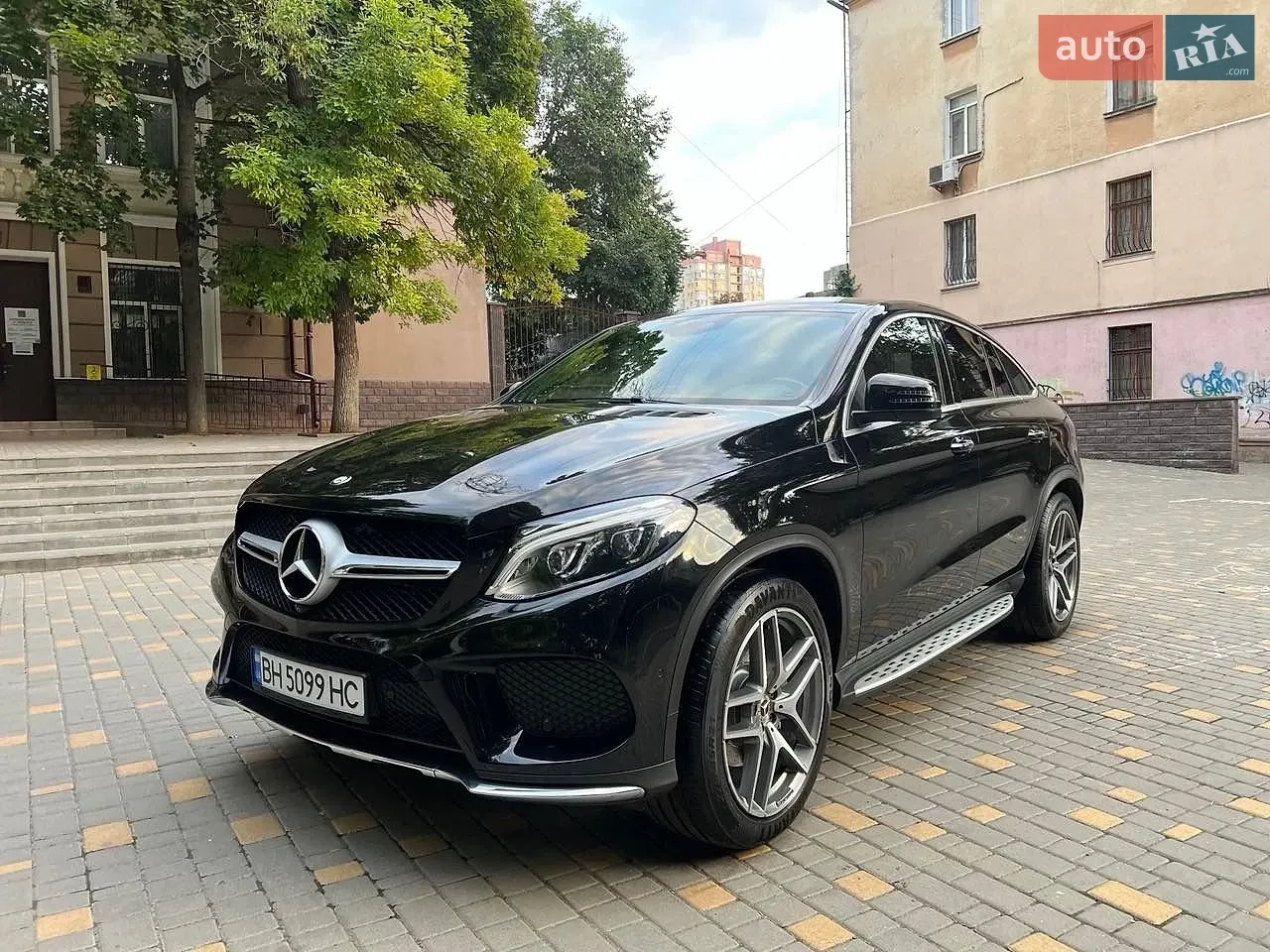 Mercedes-Benz Gle-Class 2017 photo 2