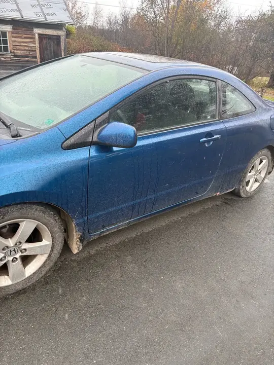 Honda Civic 2010 photo 4