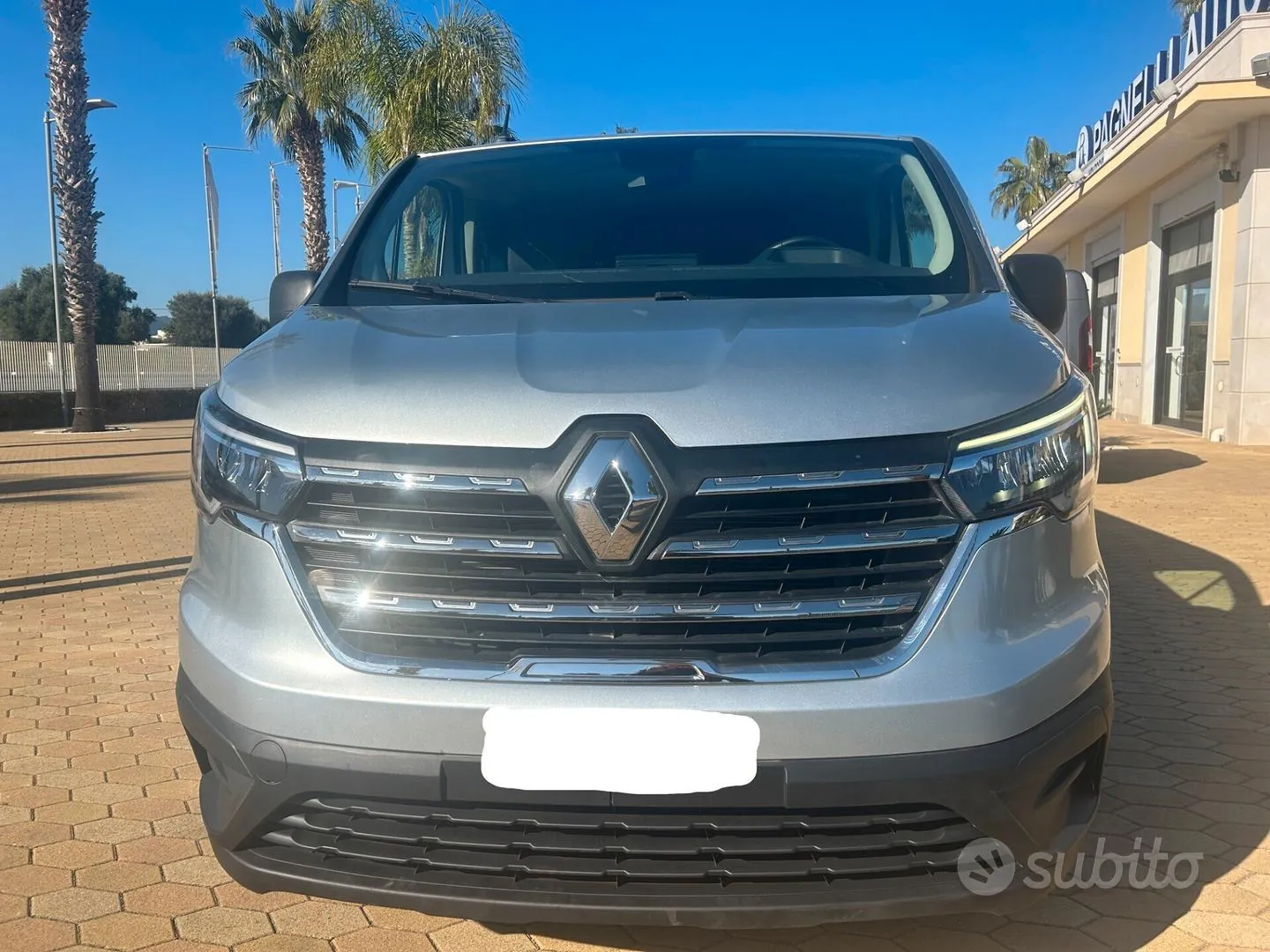 Renault Trafic 2021 photo 2