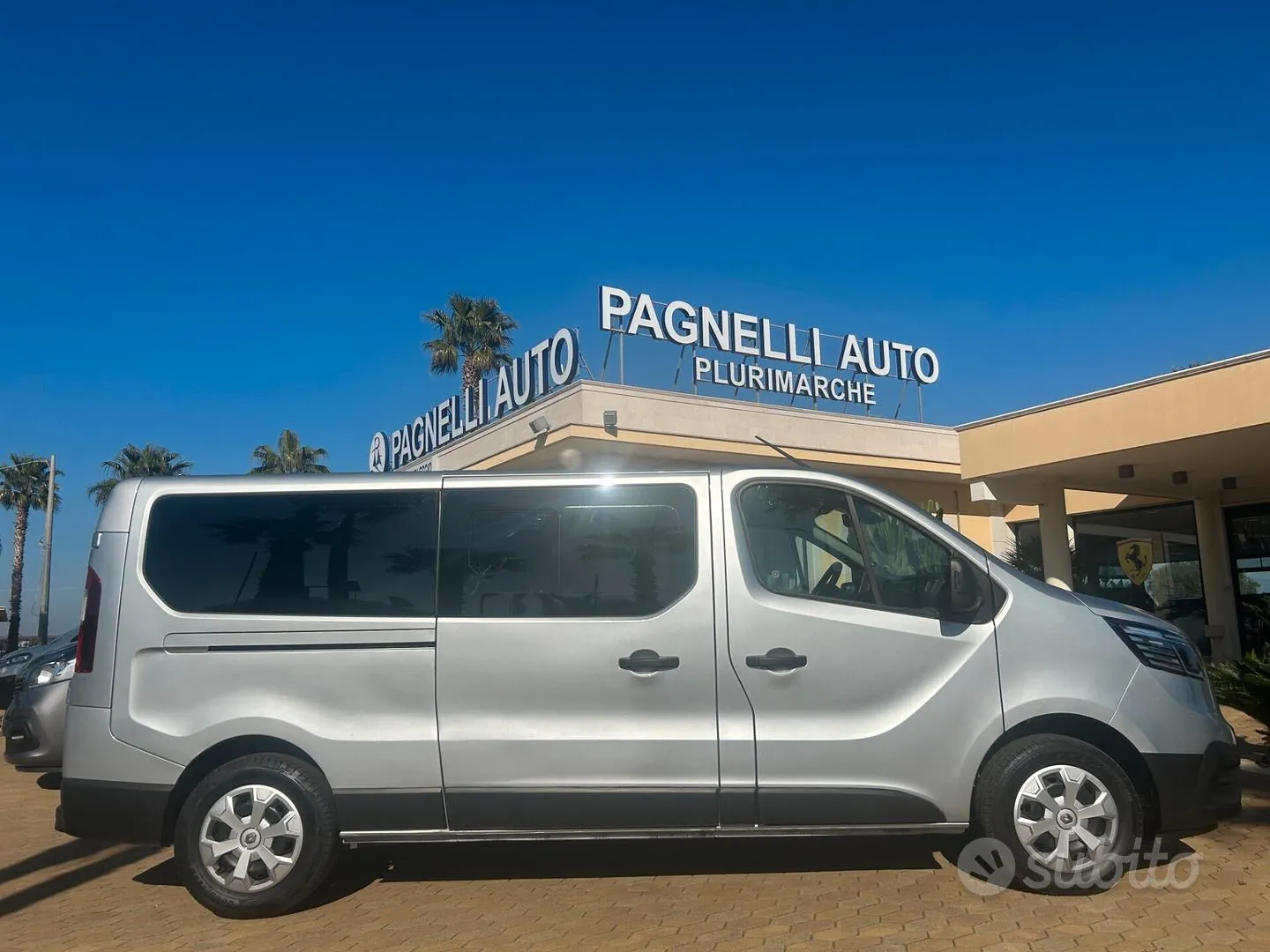 Renault Trafic 2021 photo 4