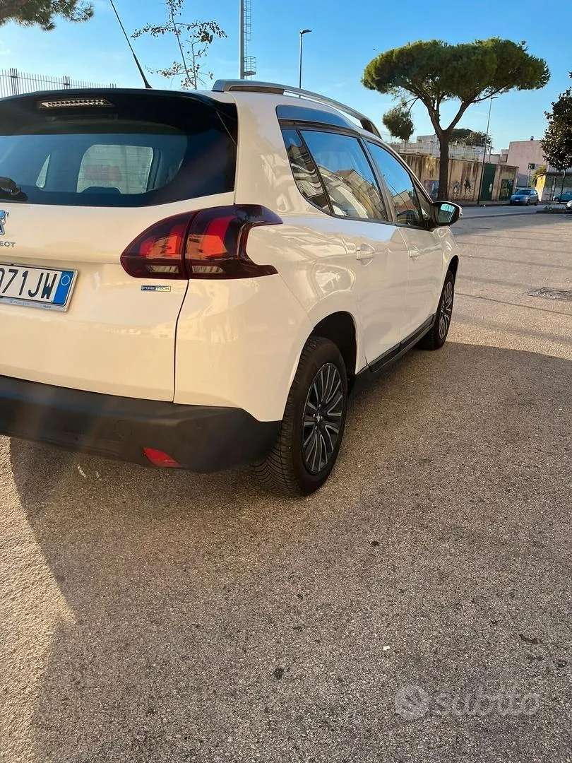 Peugeot 2008 2016 photo 3