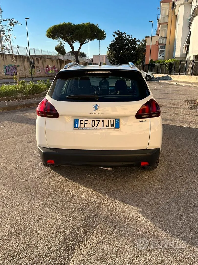 Peugeot 2008 2016 photo 5