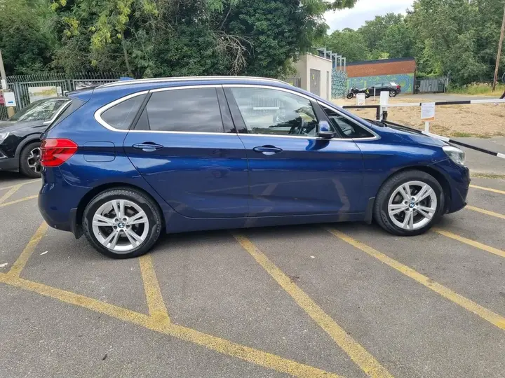 BMW 2 Series Active Tourer 2014 photo 4