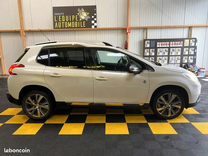 Peugeot 2008 2014 photo 4
