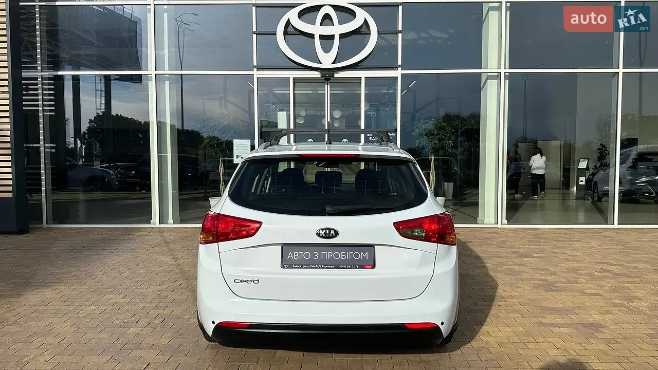 Kia Ceed 2015 photo 4