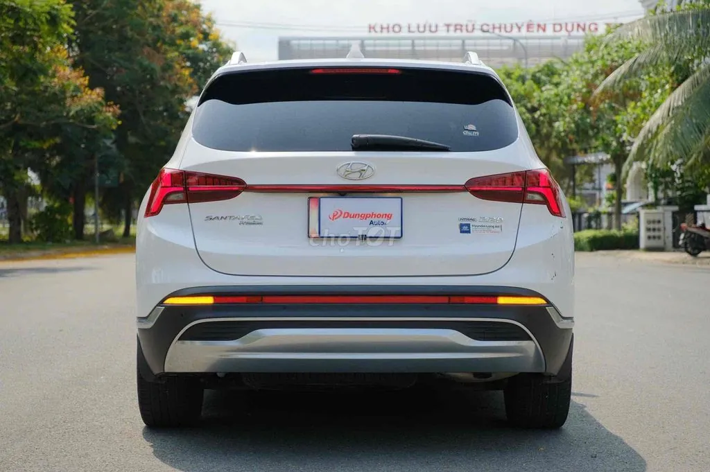 Hyundai Santa Fe 2022 photo 4