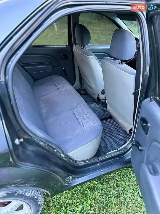 Dacia Logan 2008 photo 4