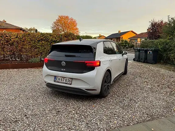 Volkswagen Id.3 2021 photo 5
