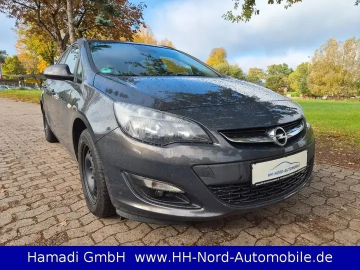 Opel Astra J