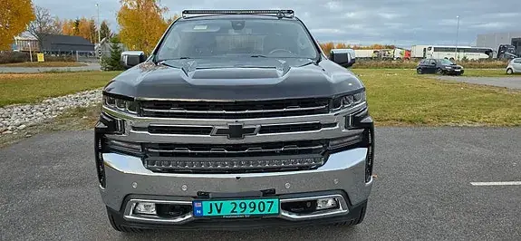 Chevrolet Silverado 1500 2020 photo 2