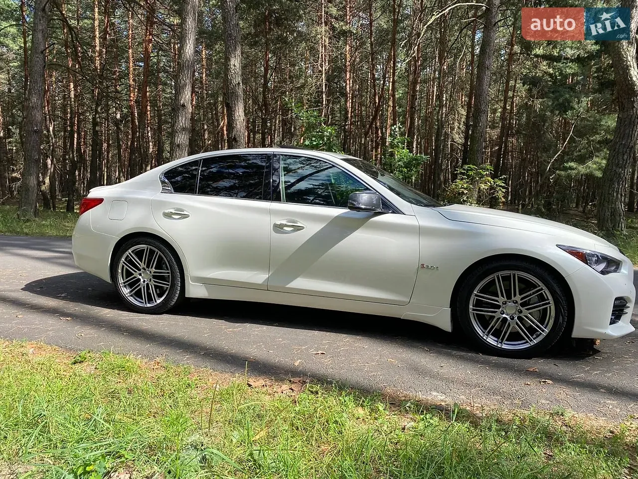Infiniti Q50 2016 photo 3