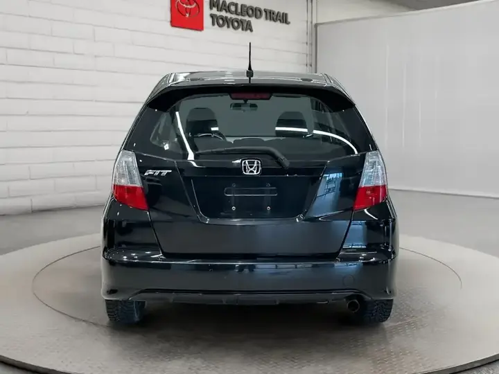 Honda Fit 2012 photo 4