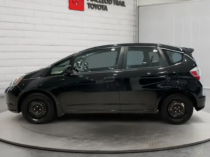 Honda Fit 2012 photo 2