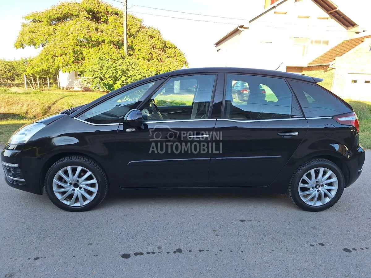 Citroen C4 Picasso 2011 photo 4