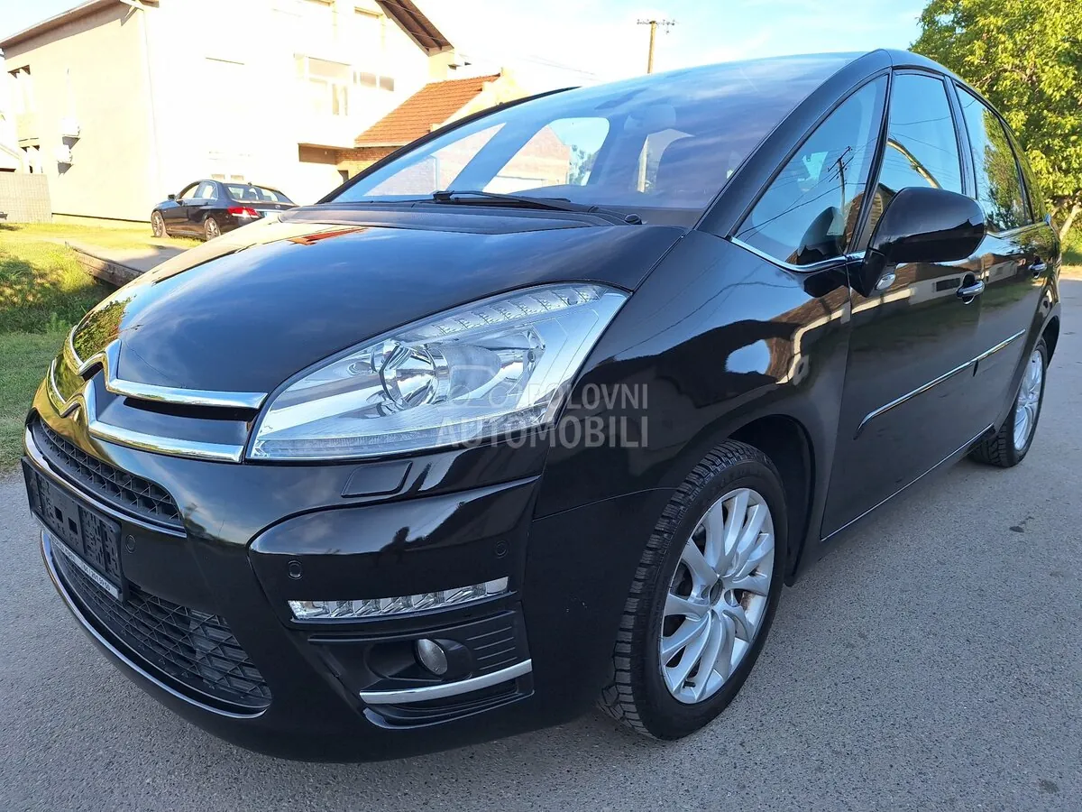 Citroen C4 Picasso 2011 photo 2