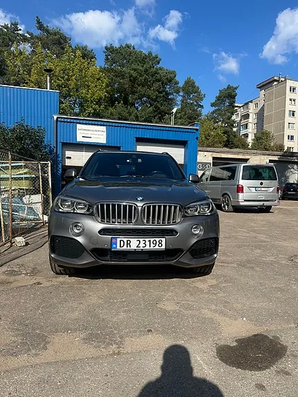 BMW X5 2017 photo 2
