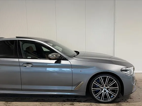 BMW M550I 2017 photo 3
