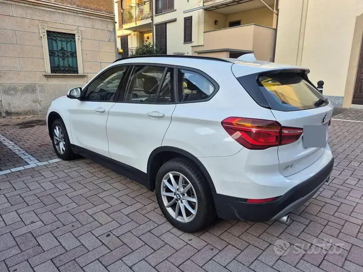 BMW X1 2018 photo 2