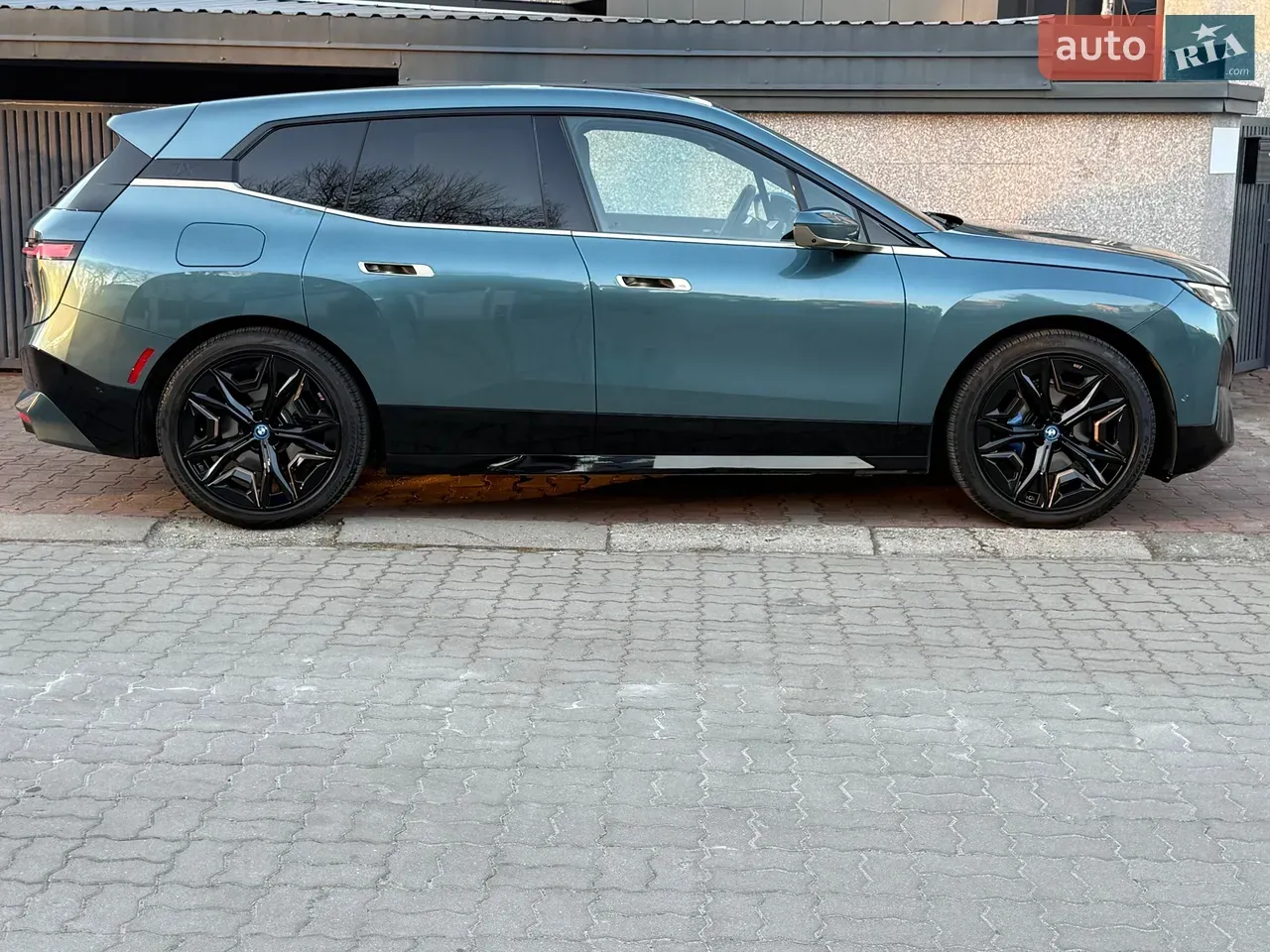 BMW Ix 2022 photo 3