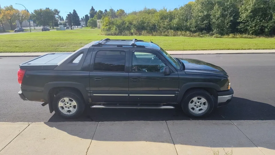 Chevrolet Avalanche 2005 photo 4