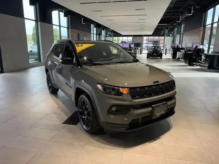 Jeep Compass 2023 photo 3