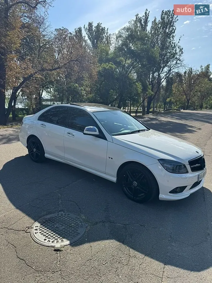 Mercedes-Benz C-Class 2007 photo 4