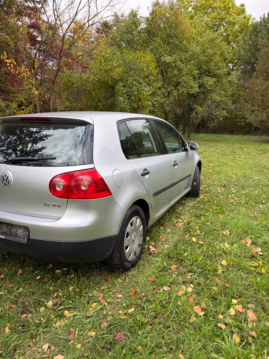 Volkswagen Golf 2004 photo 3