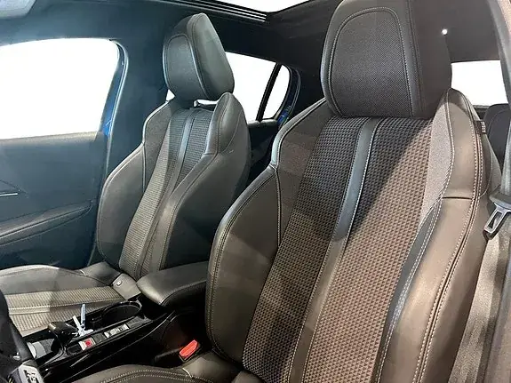 Peugeot 208 2020 photo 5