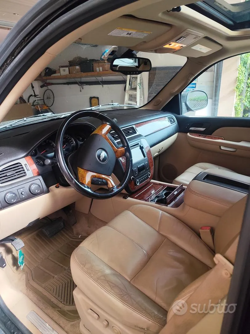 Chevrolet Avalanche 2008 photo 2
