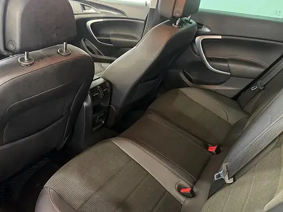 Opel Insignia 2009 photo 2