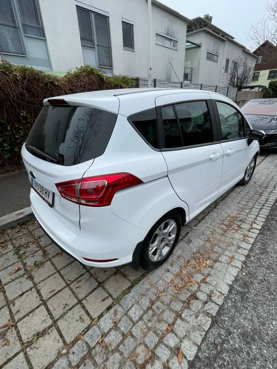 Ford B-Max 2016 photo 2