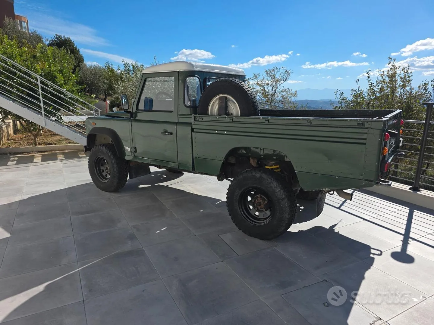 Land Rover Defender 1999 photo 4