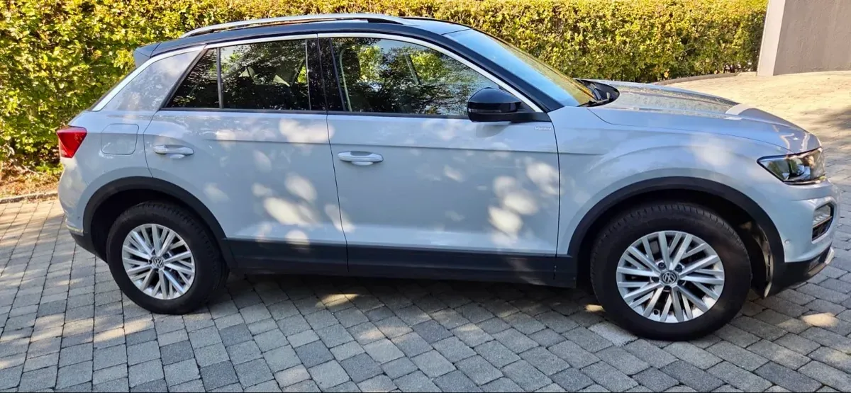Volkswagen T-Roc 2018 photo 2