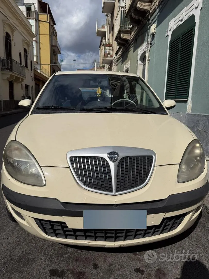 Lancia Ypsilon 2004 photo 5