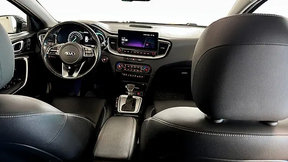 Kia Xceed 2021 photo 4