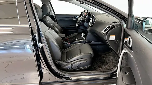 Kia Xceed 2021 photo 3