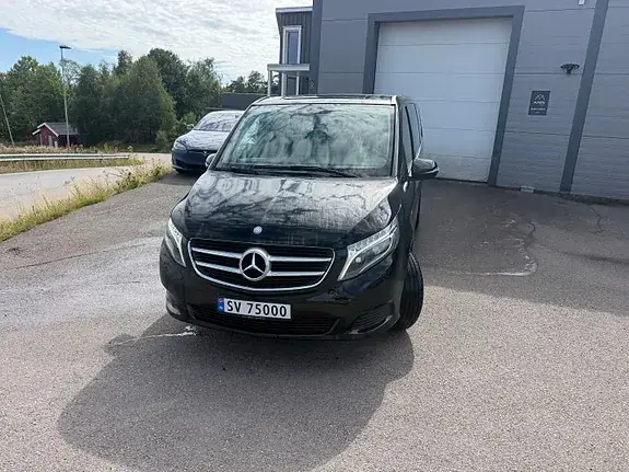 Mercedes-Benz V220 D 2016 photo 2