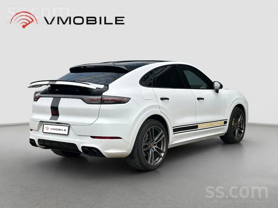 Porsche Cayenne 2023 photo 2