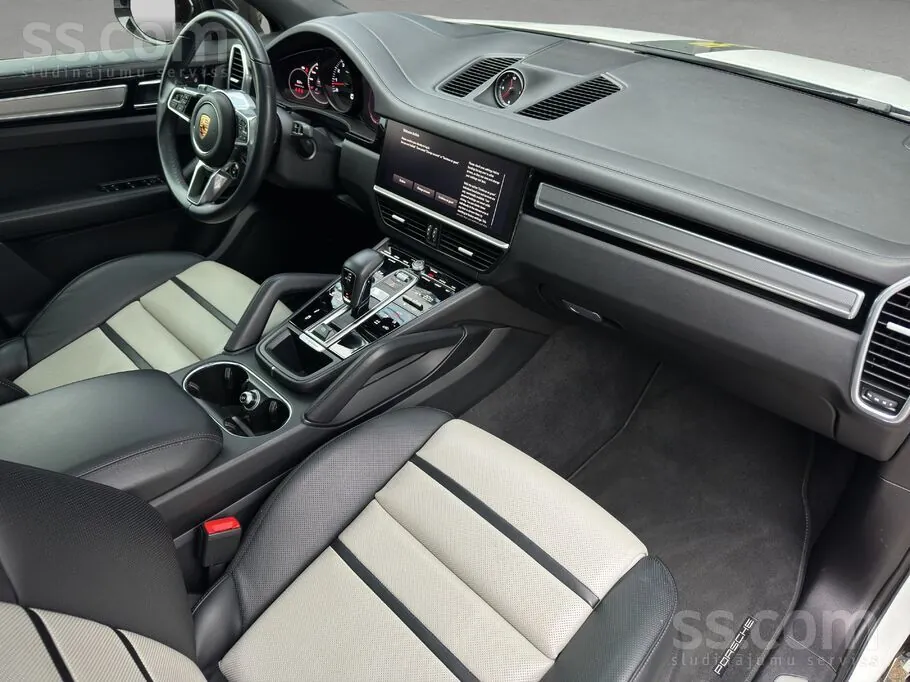 Porsche Cayenne 2023 photo 5