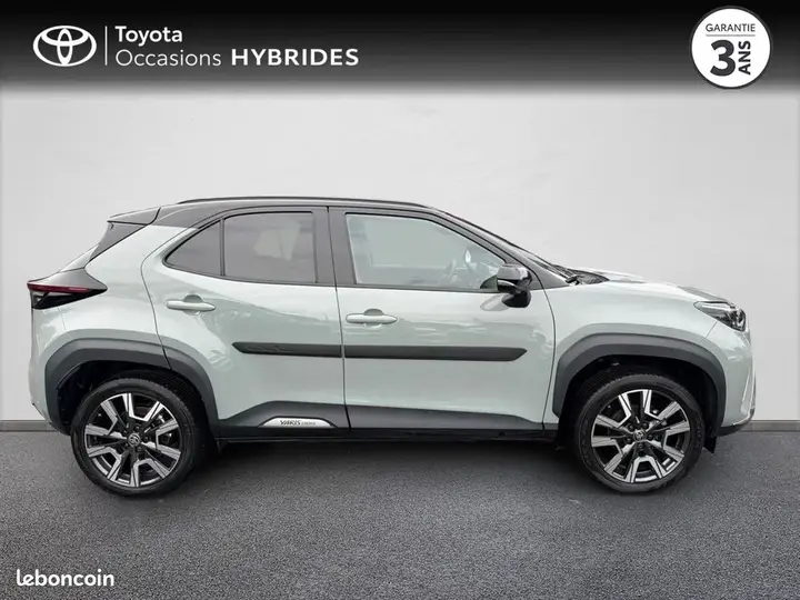 Toyota Yaris Cross 2025 photo 4